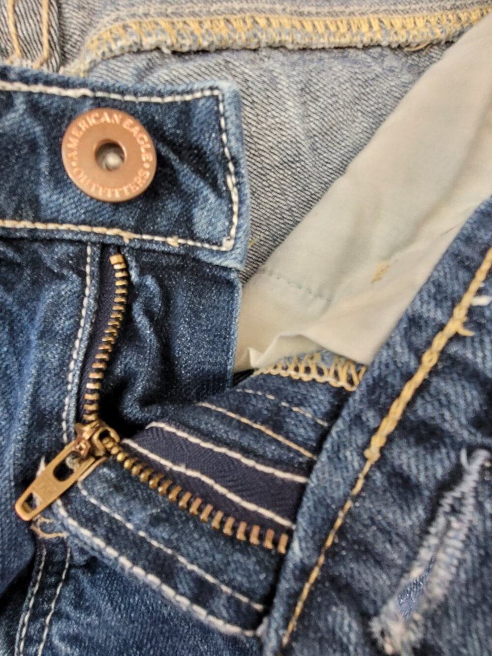 Vintage American Eagle Jeans Women's 28x29 Blue Denim AEO Straight 77 Low Rise